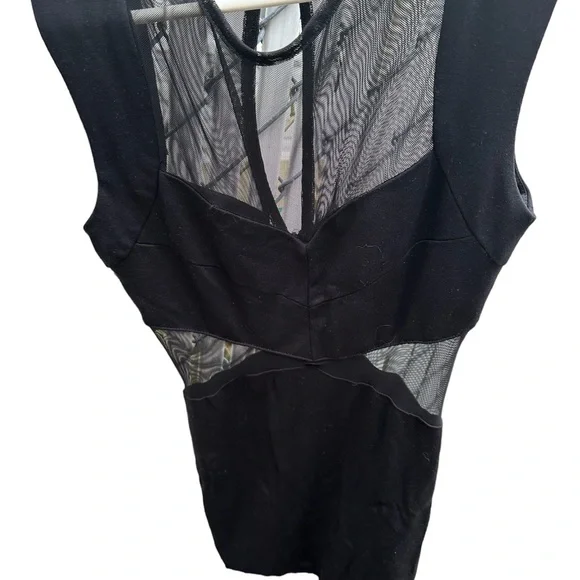 B Darlin Black little black dress  cocktail sexy dress sheer sides size 2 - Picture 2 of 4